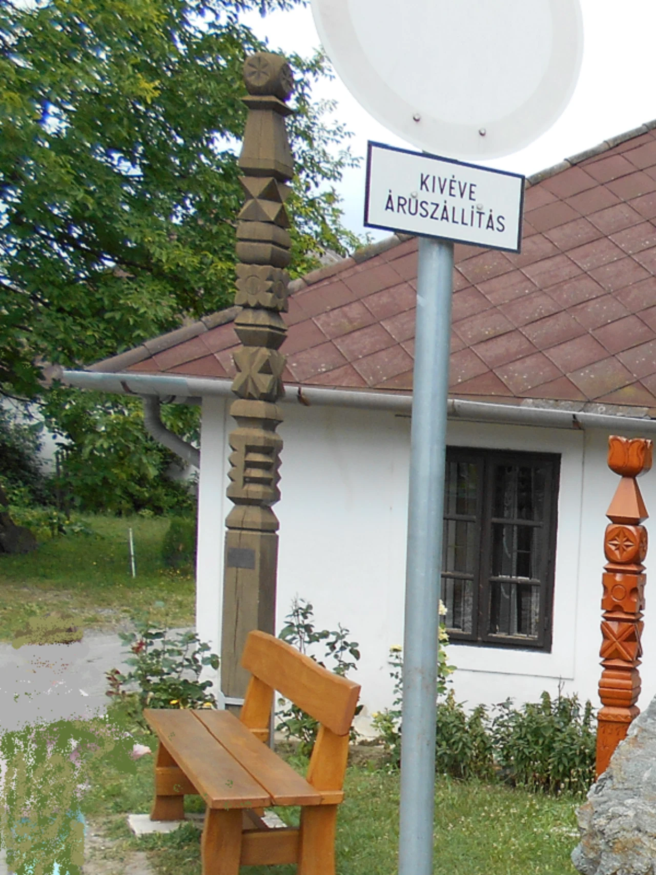 közeli látnivaló címképe