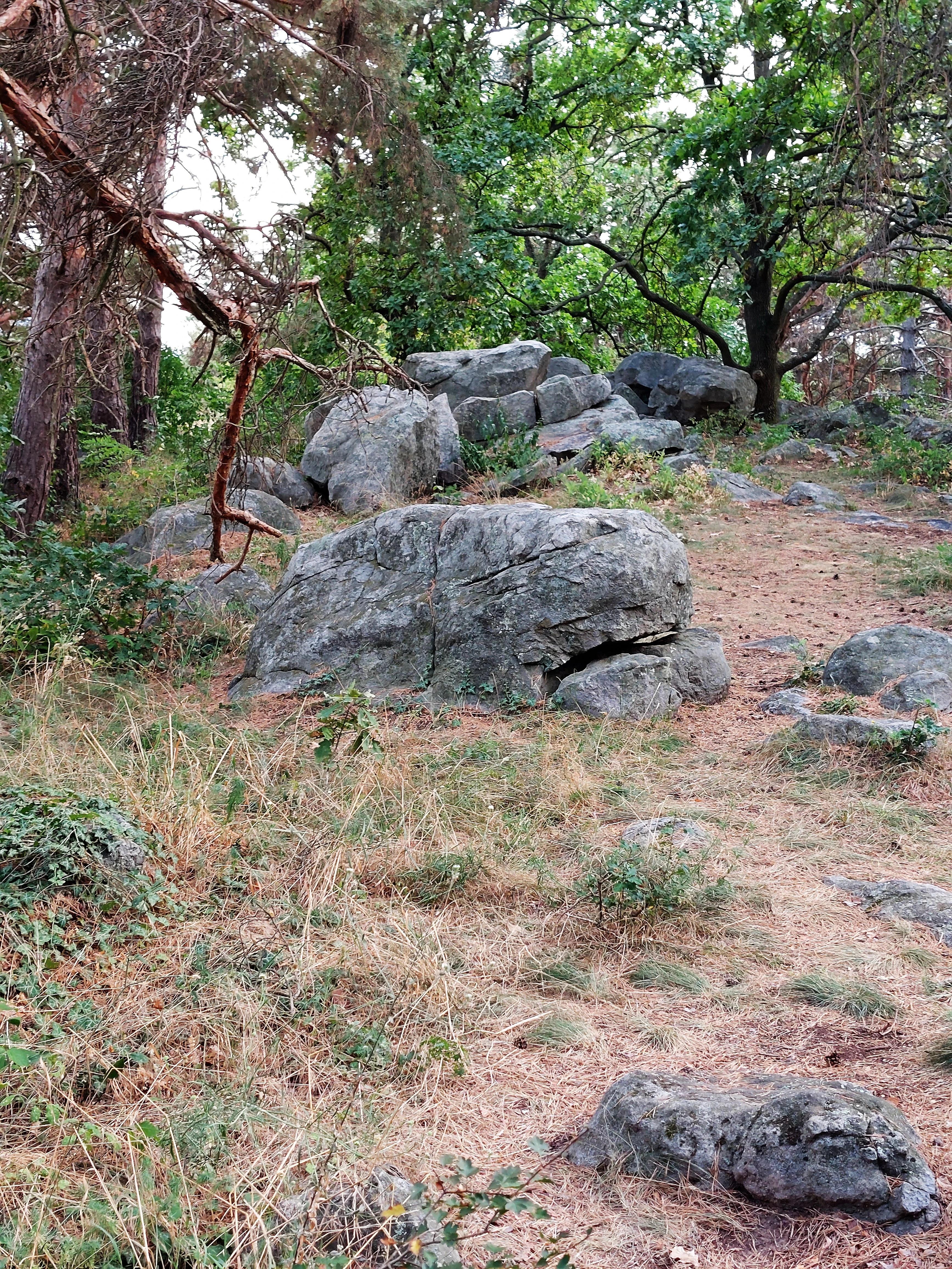 Papsapka kövek nevü látnivaló 9. számú fényképe