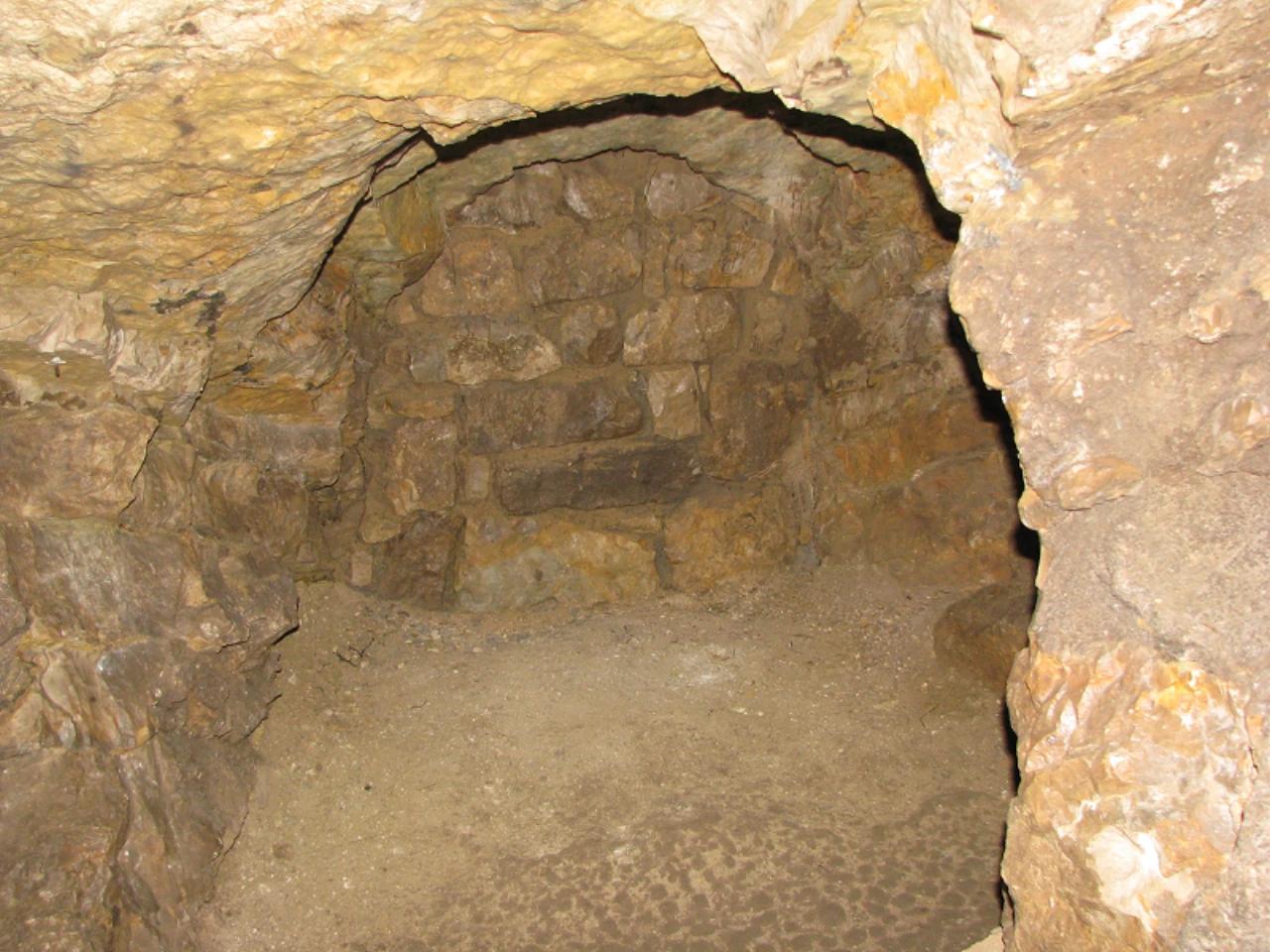 Lóczy-barlang nevü látnivaló 16. számú fényképe
