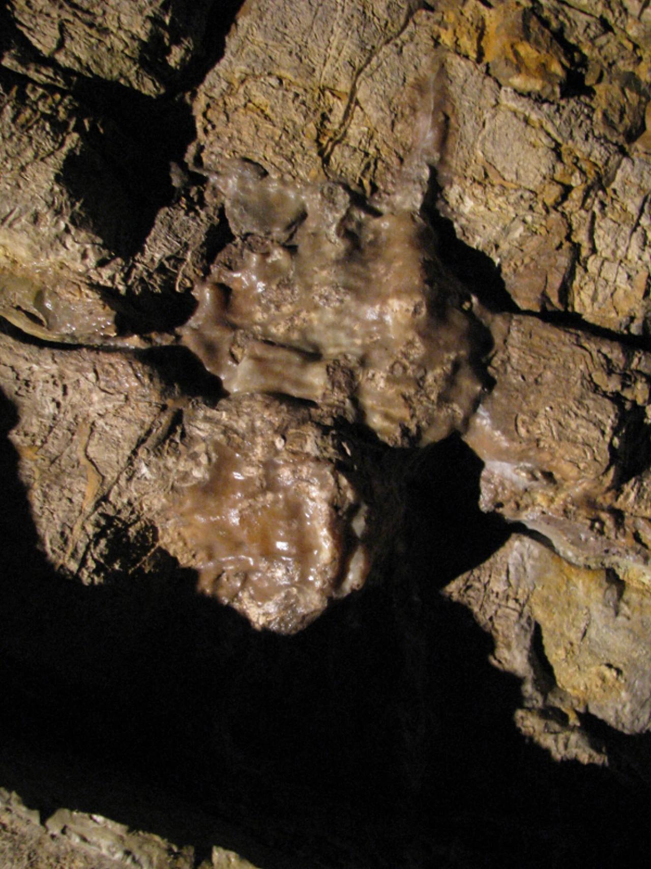 Lóczy-barlang nevü látnivaló 19. számú fényképe