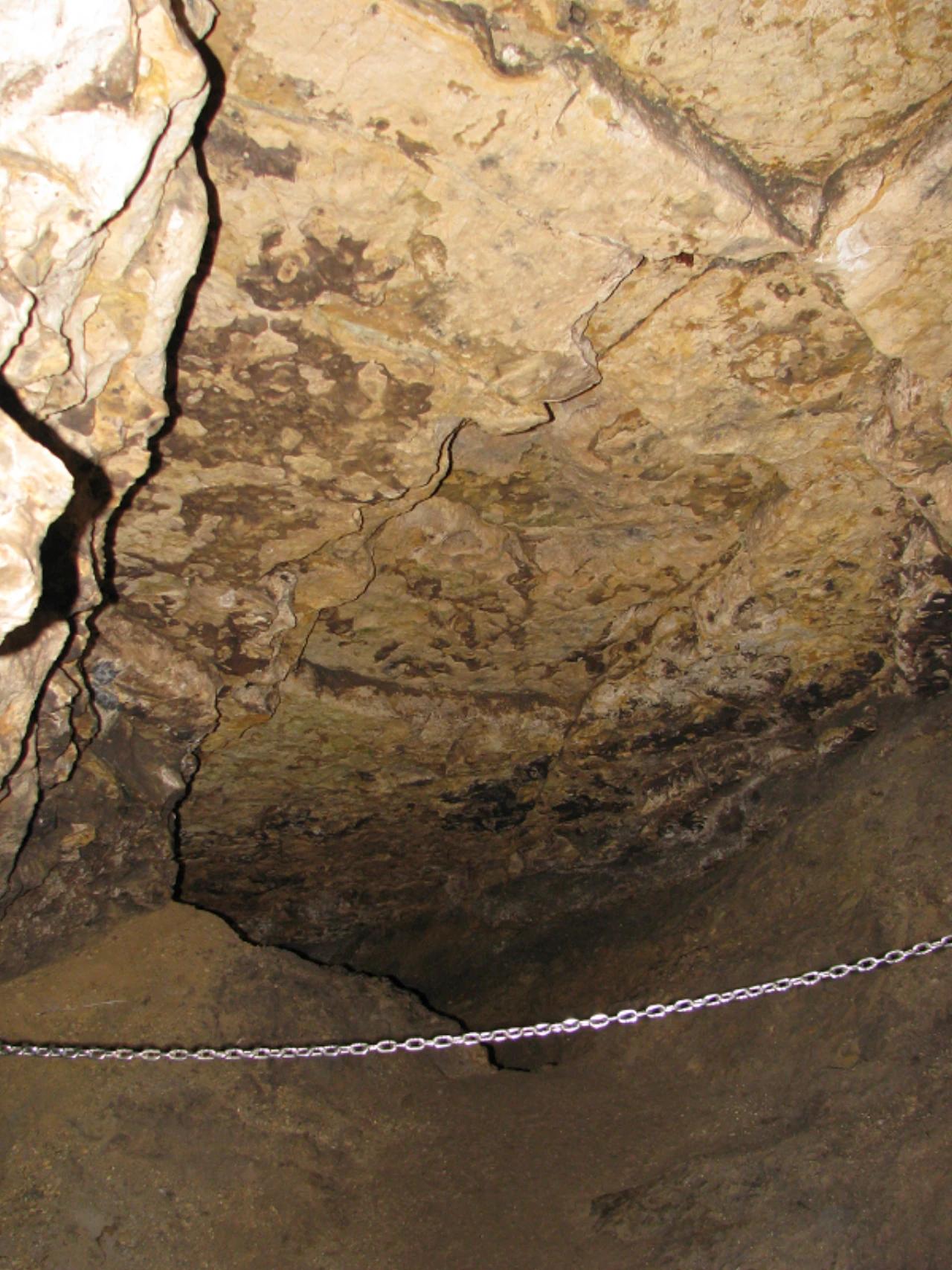 Lóczy-barlang nevü látnivaló 8. számú fényképe