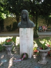 Batsányiné Baumberg Gabriella szobor (Tapolca) látnivaló fényképe
