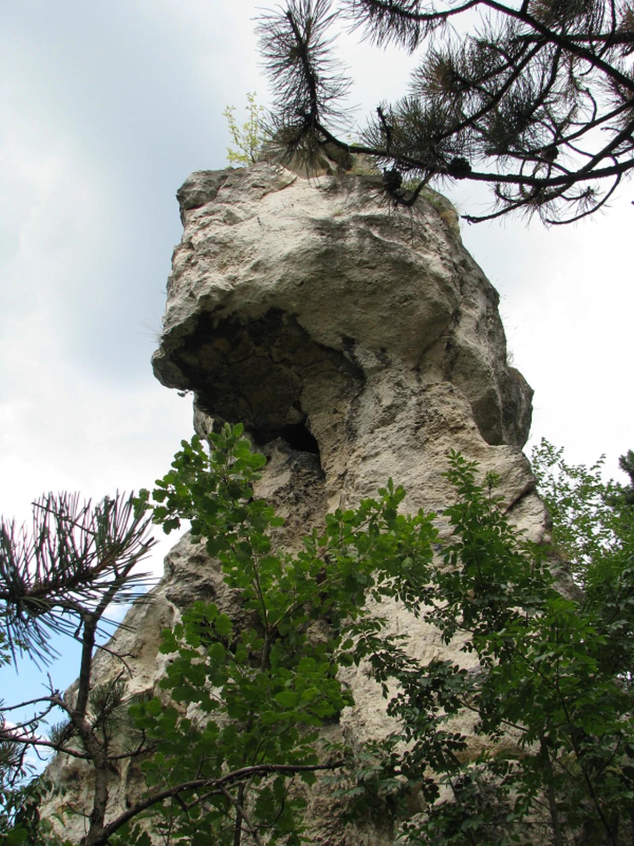 Ördögoltár szikla (Csabai-torony) nevü látnivaló 1. számú fényképe