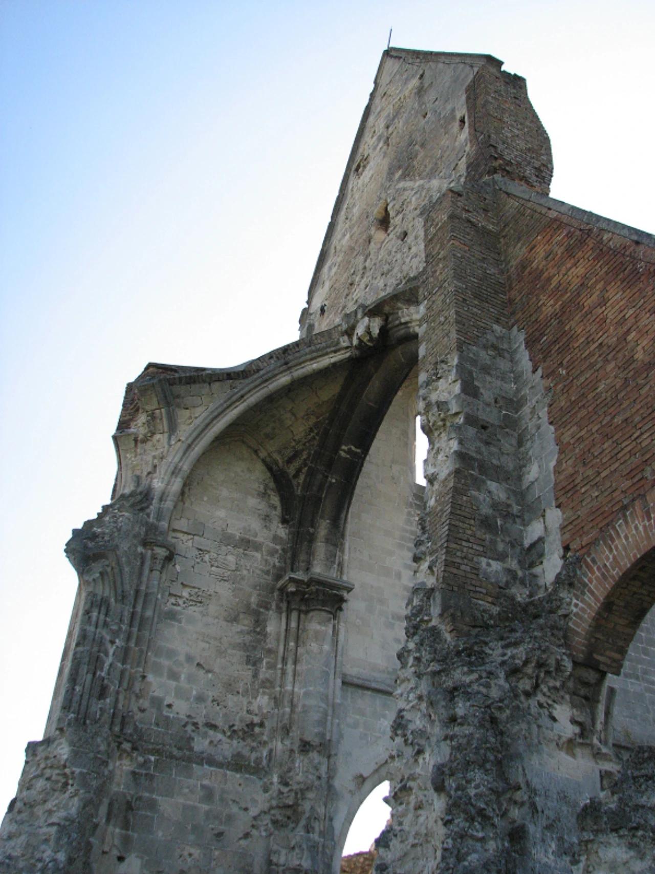 Premontrei templomrom és kolostorrom ("romtemplom") nevü látnivaló 10. számú fényképe