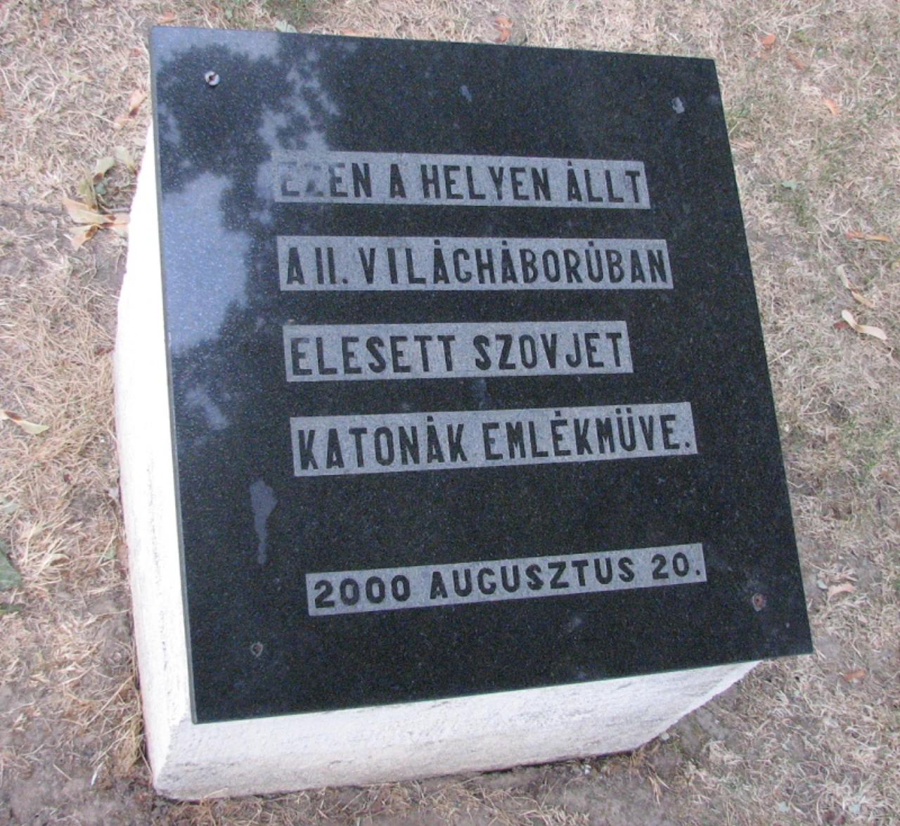 Széchenyi emlékmű nevü látnivaló 4. számú fényképe