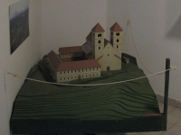 látnivaló címképe