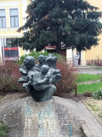 látnivaló címképe