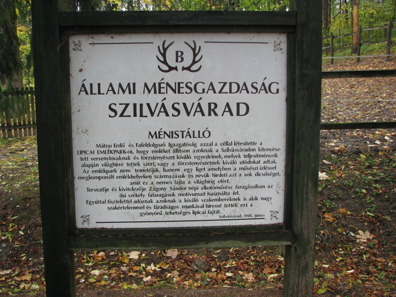 közeli látnivaló címképe