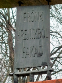 látnivaló címképe