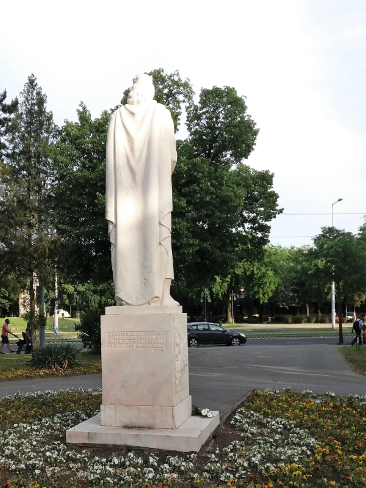 Szent László szobor nevü látnivaló 3. számú fényképe