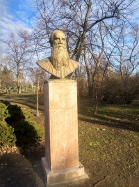 látnivaló címképe