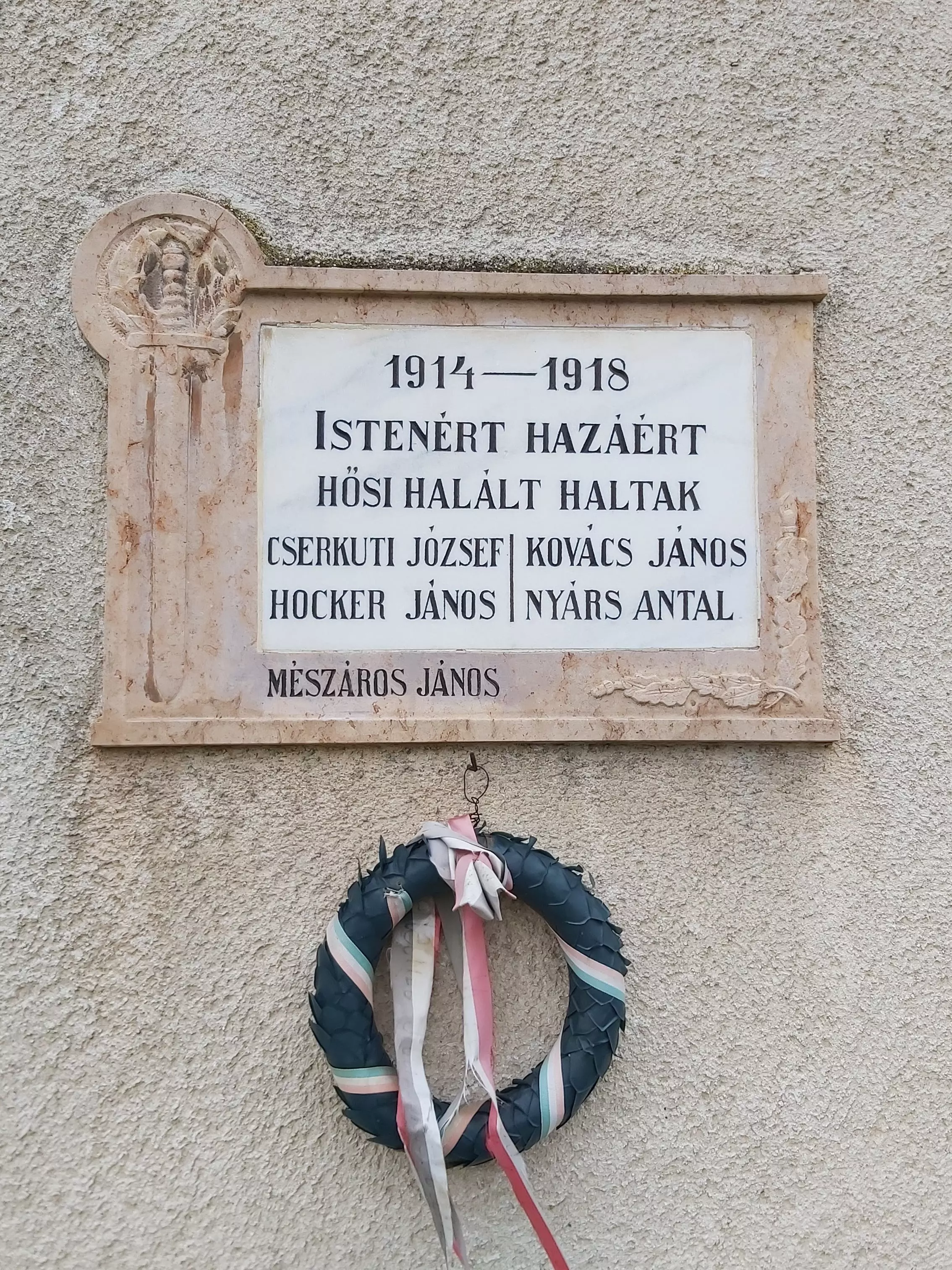 közeli látnivaló címképe