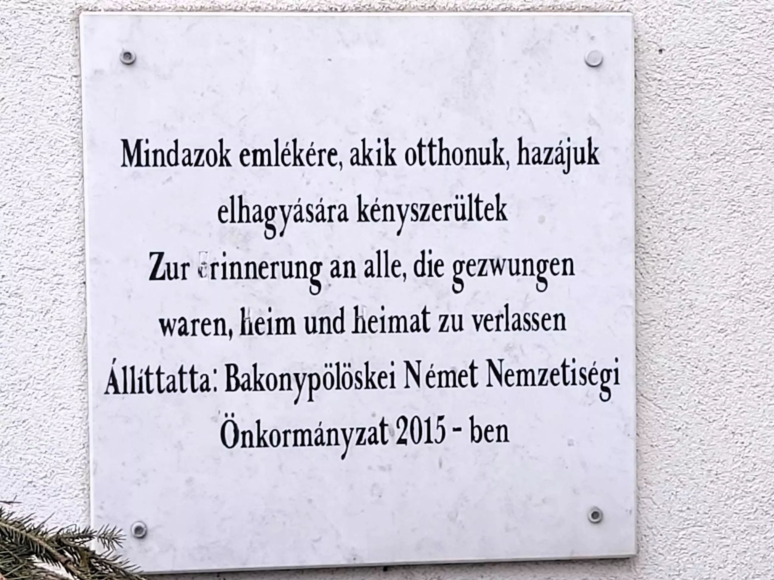 közeli látnivaló címképe