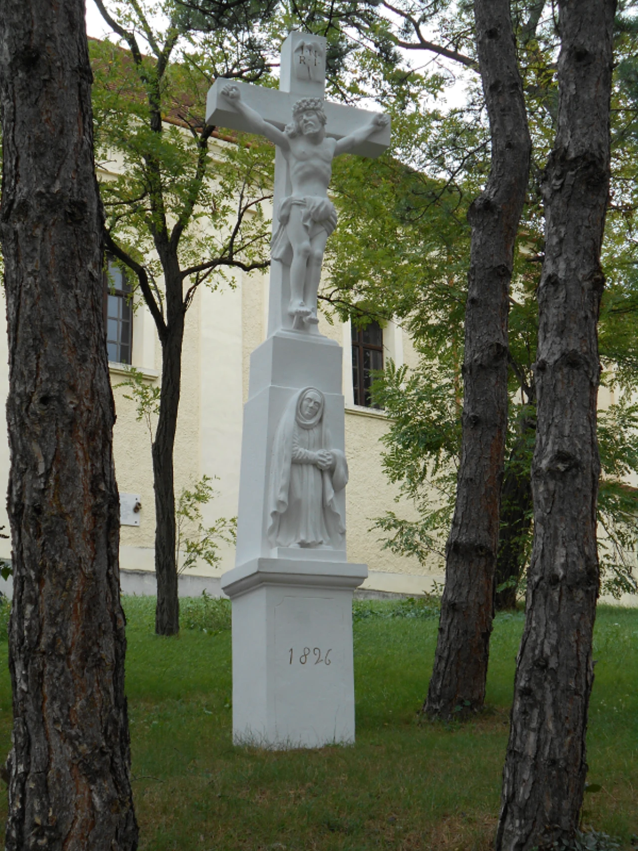 közeli látnivaló címképe
